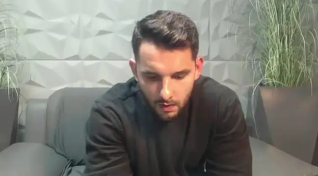 Antoniodiamond online show from 03.14.25