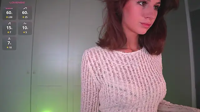 Snapshot of -JuicyMolly- chatting on 09.18.25 -JuicyMolly- online show from 09.18.25