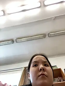 Snapshot of Var_Kiss chatting on 09.12.25 Var Kiss online show from 09.12.25