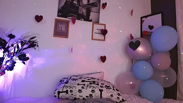 Gin Zc online show from 02.04.25