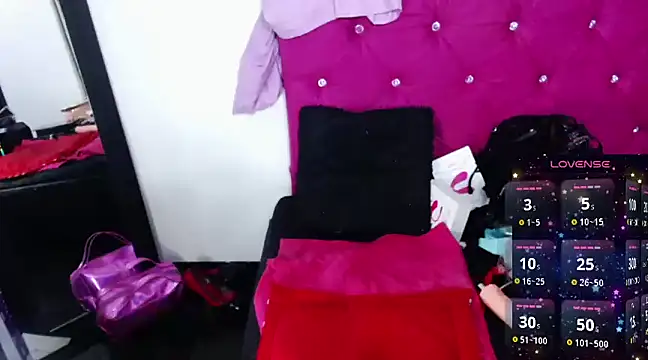 Snapshot of karinasodi_1 chatting on 01.24.25 karinasodi 1 online show from 01.24.25