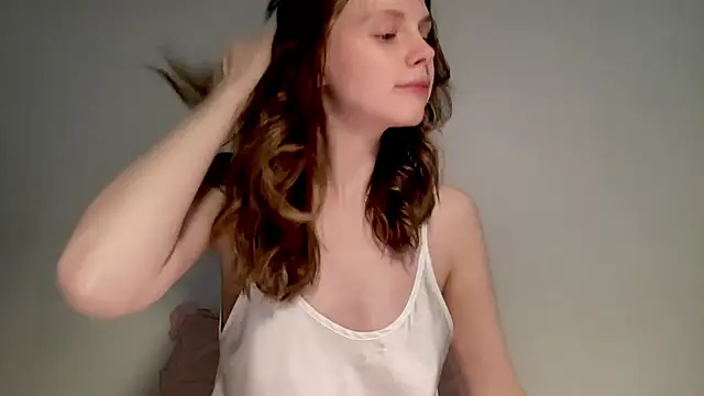 Snapshot of Nikki_Mimimi chatting on 02.22.25 Nikki Mimimi online show from 02.22.25