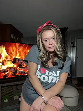 cowgirlc online show from 02.11.26