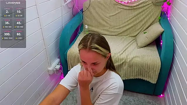 Misss Vikk online show from 09.12.25