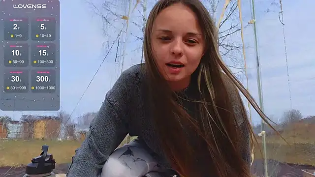 Misss Vikk online show from 04.14.26