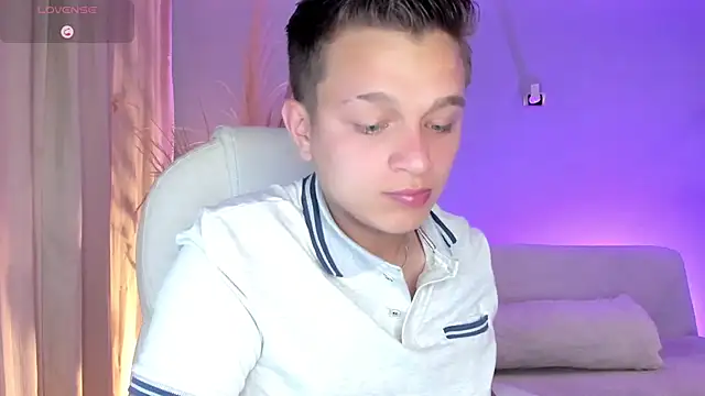 Snapshot of Tim_wolf chatting on 02.08.25 Tim wolf online show from 02.08.25