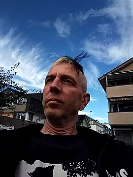 seelengleich online show from 10.04.25