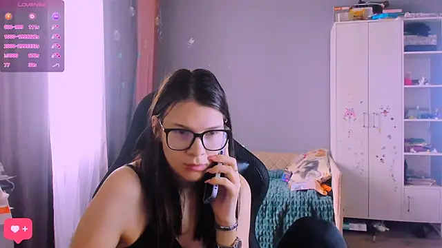 MollyLollipop online show from 03.06.26