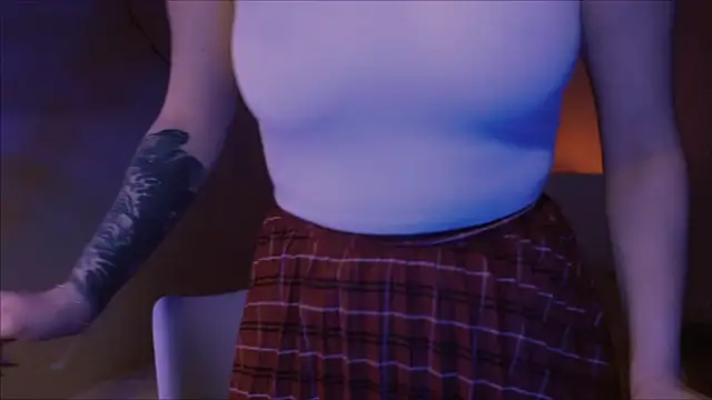 Snapshot of LilyFarey chatting on 02.27.25 LilyFarey online show from 02.27.25