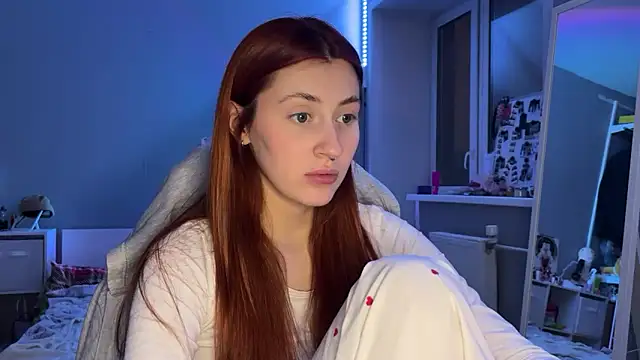 Uniarten online show from 02.16.25