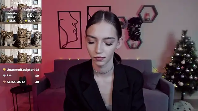 Snapshot of SophieCatty chatting on 01.13.25 SophieCatty online show from 01.13.25