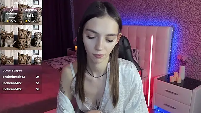 Snapshot of SophieCatty chatting on 01.27.25 SophieCatty online show from 01.27.25