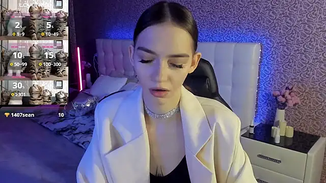 Snapshot of SophieCatty chatting on 02.25.25 SophieCatty online show from 02.25.25