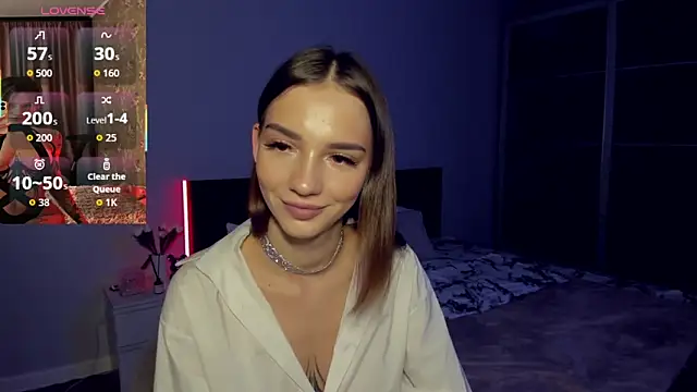 Snapshot of SophieCatty chatting on 11.14.25 SophieCatty online show from 11.14.25