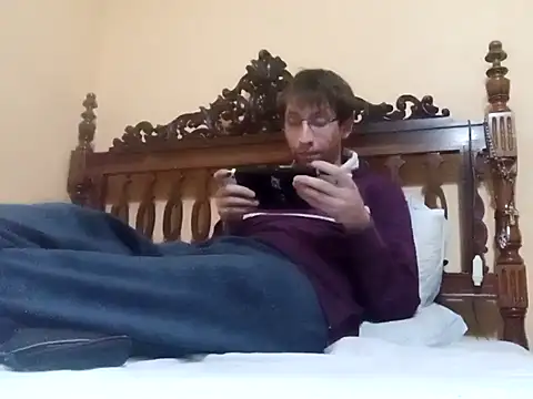 White rabbit  online show from 01.15.25