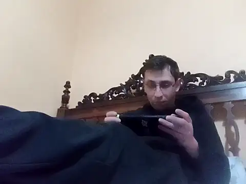 White rabbit  online show from 01.19.25