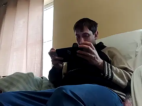 White rabbit  online show from 02.04.25