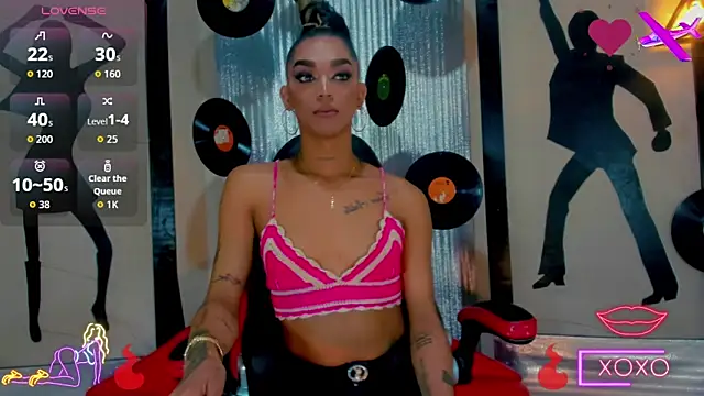 nickyminach  online show from 09.16.25