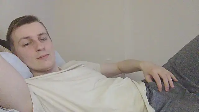 Snapshot of your_andy chatting on 04.12.26 your andy online show from 04.12.26