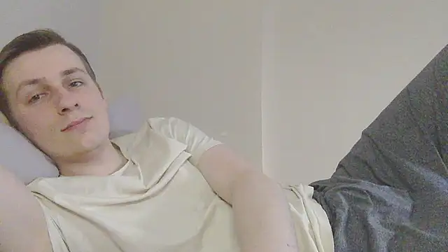 Snapshot of your_andy chatting on 05.08.26 your andy online show from 05.08.26