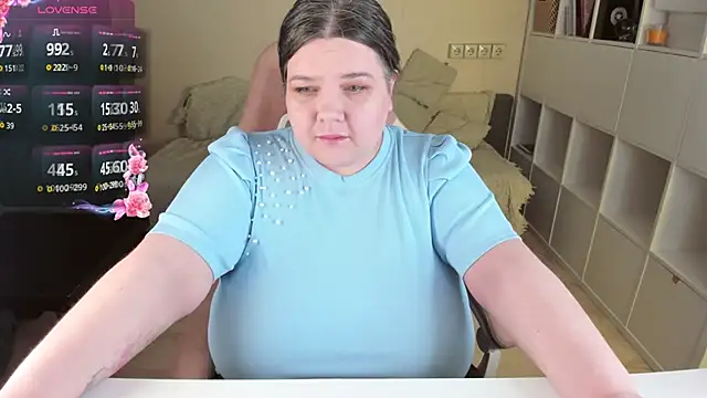 PlumPie online show from 04.21.26