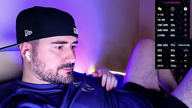 DominantTheo online show from 03.11.25