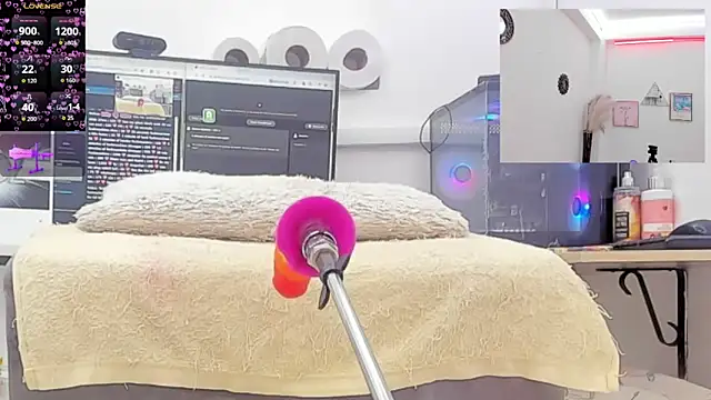 Snapshot of Paulina_Davis_ chatting on 02.08.26 Paulina Davis online show from 02.08.26