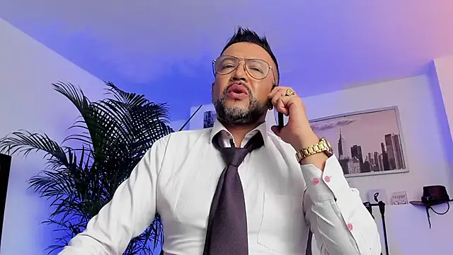 MrFrank tattoo online show from 12.25.24