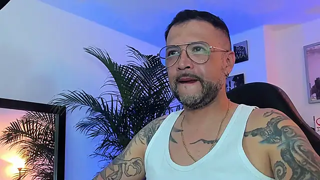 MrFrank tattoo online show from 01.21.25