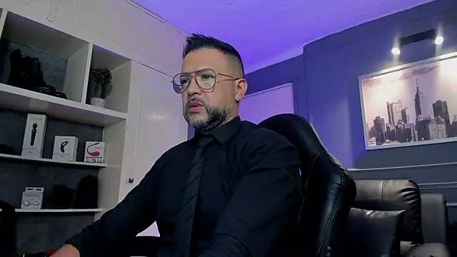 MrFrank tattoo online show from 09.26.25