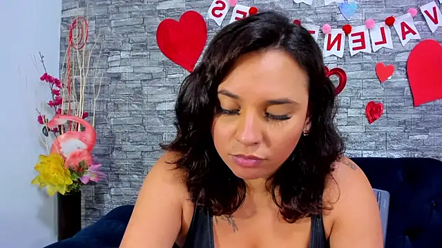 LizzRouse online show from 02.11.25