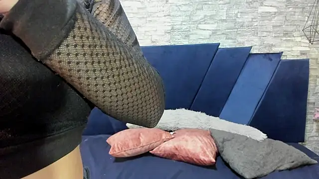 LizzRouse online show from 03.12.25