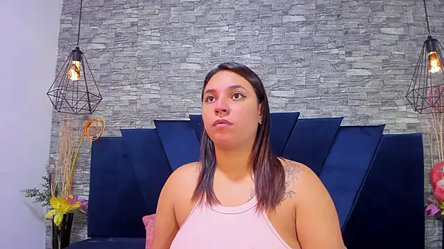 LizzRouse online show from 03.15.25