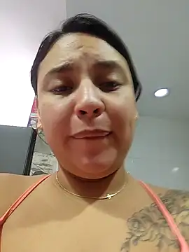 LizzRouse online show from 11.10.25