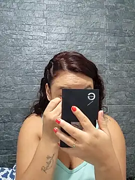 LizzRouse online show from 11.29.25