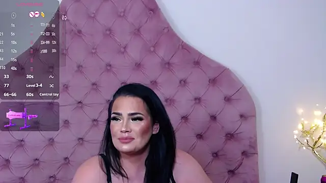 Snapshot of MargoshaHot chatting on 09.21.25 MargoshaHot online show from 09.21.25