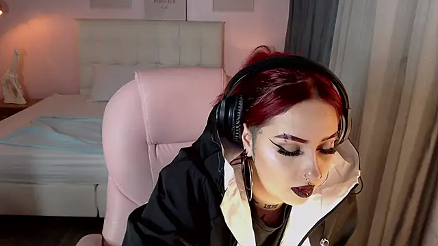 Jessie williams online show from 01.04.25