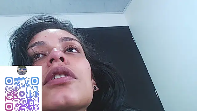Snapshot of Upskirt_Squirt96 chatting on 04.29.26 Upskirt Squirt96 online show from 04.29.26