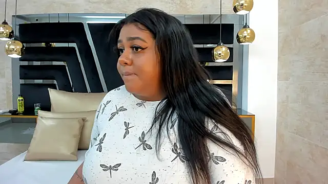 BiancaFollerach online show from 02.12.25