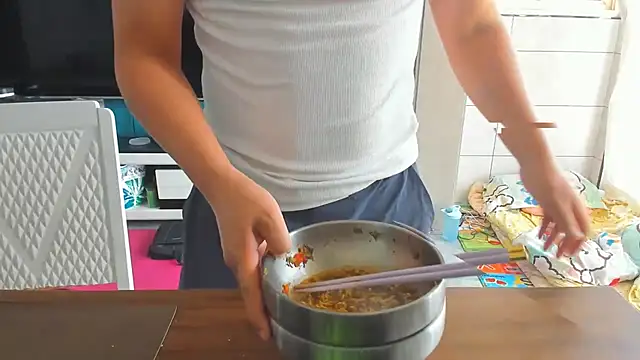 guozuo online show from 09.15.25