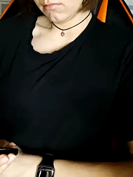 Snapshot of Aashikalaa chatting on 03.25.26 Aashikalaa online show from 03.25.26