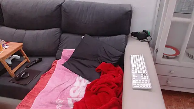 Snapshot of Nudelschwanz chatting on 02.09.25 Nudelschwanz online show from 02.09.25