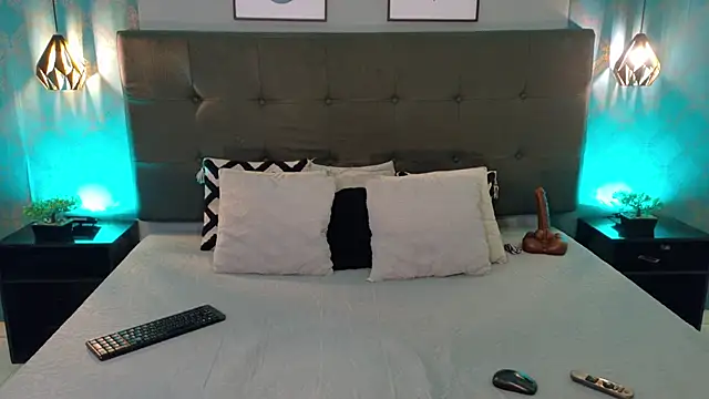 Madisonsmiith online show from 12.18.25