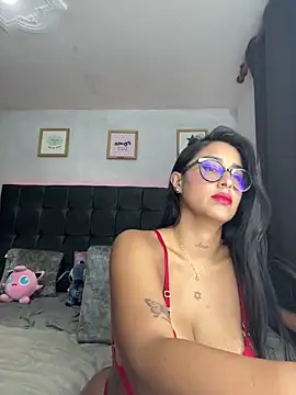 lovely violet13 online show from 05.25.26