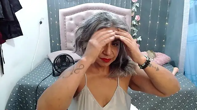 Snapshot of lalisha_96 chatting on 03.15.25 lalisha 96 online show from 03.15.25