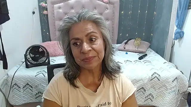 Snapshot of lalisha_96 chatting on 11.19.25 lalisha 96 online show from 11.19.25