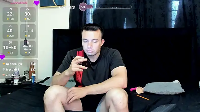 lissandthor13 online show from 02.19.25