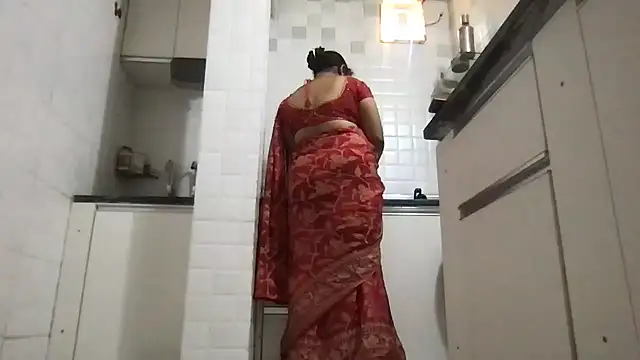 Snapshot of Riyasingh9 chatting on 04.01.26 Riyasingh9 online show from 04.01.26