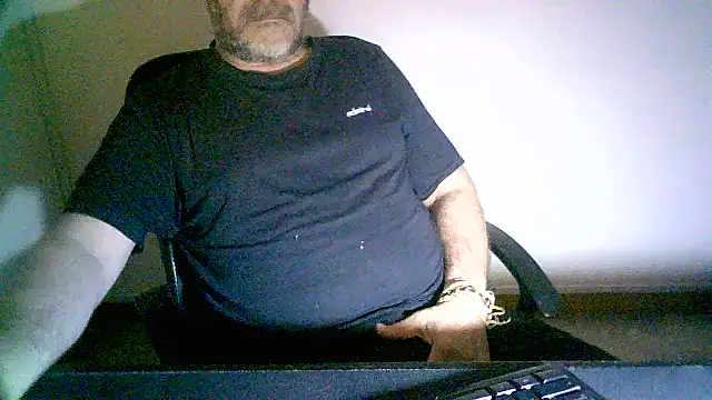 Snapshot of Greek_Passion chatting on 05.16.26 Greek Passion online show from 05.16.26