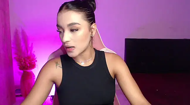 GiltRosebush online show from 12.03.24